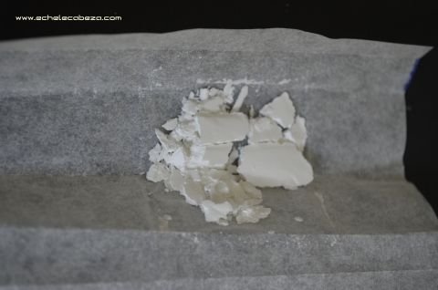 cocaina-hecha-felpa-dos-tag